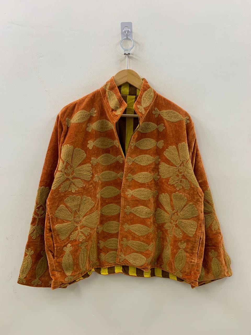 Handmade Velvet Vintage Suzani Winter Short Jacket | Boho Jacket | Bomber Suzani Jacket | Winter Warmed Coat | Gift For Her | Duster Coat