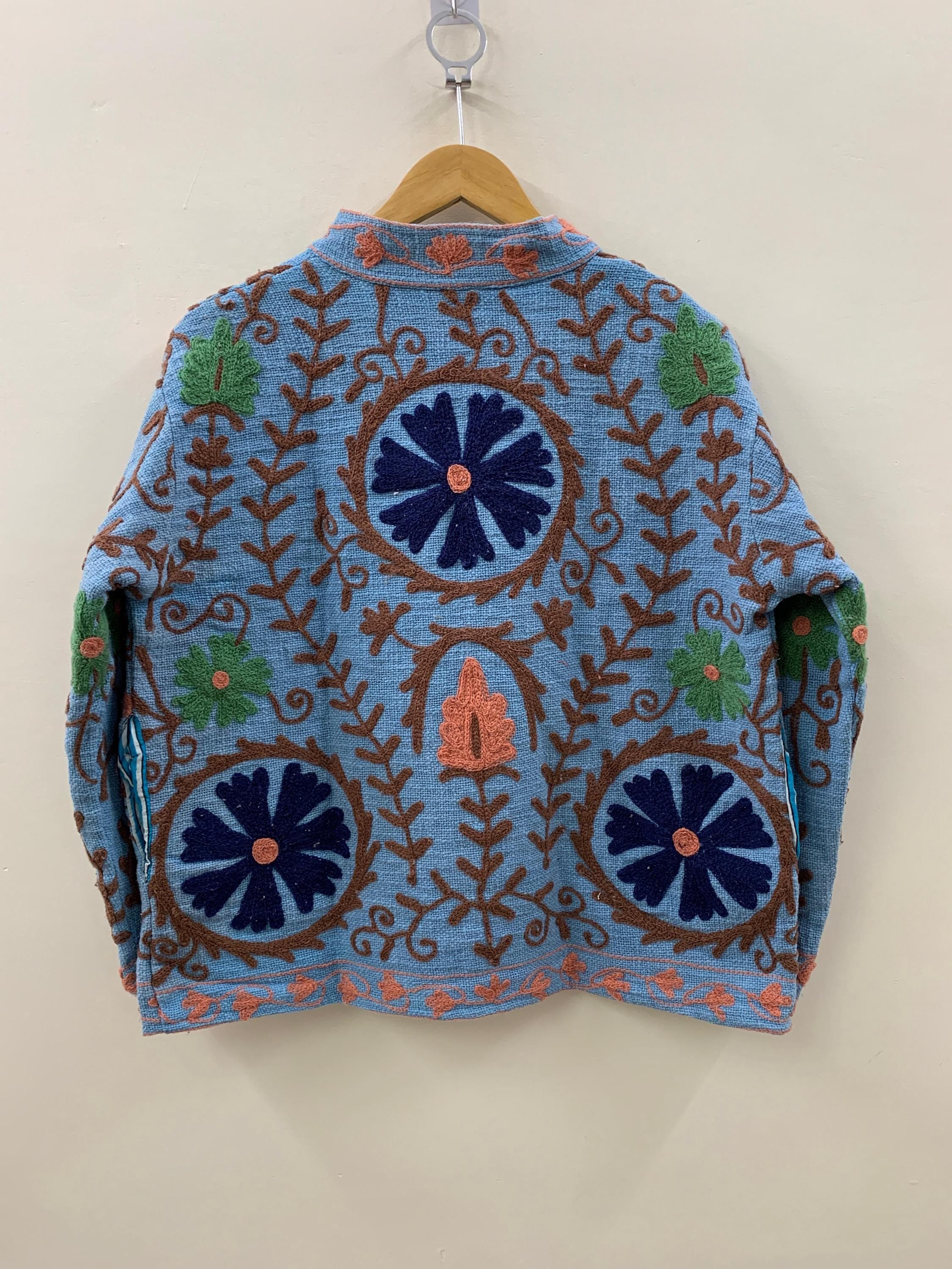 Handmade Suzani TNT Fabric Jacket | Short Boho Coat for Women | Button Closure Winter Outerwear | Stylish Spring Layer Gift