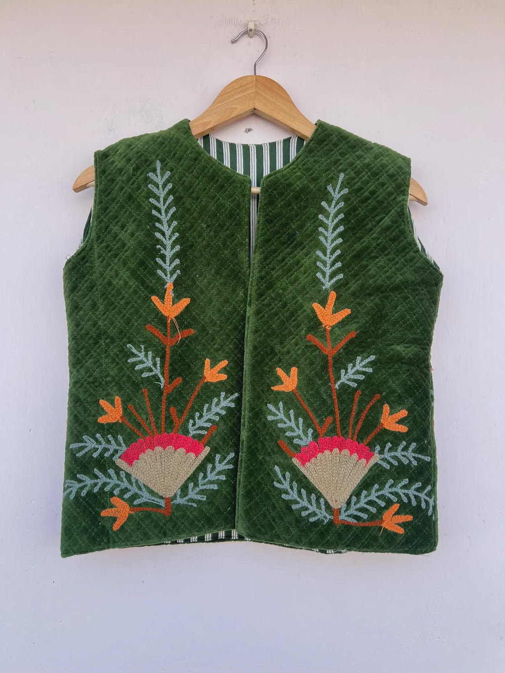 Boho Suzani Velvet Vest | Hand-Embroidered Floral Sleeveless Jacket | Vintage-Inspired Festival & Statement Layer | Ethnic Waistcoat
