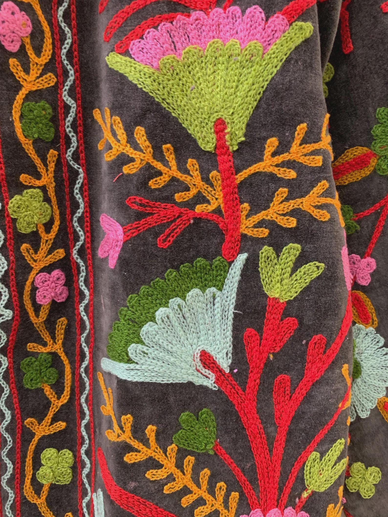 Handmade Suzani Embroidered Jacket| Boho Floral Coat | Embroidered Jacket Coat | Velvet Jacket | Suzani Coat , Robe | Festive Suzani Jacket