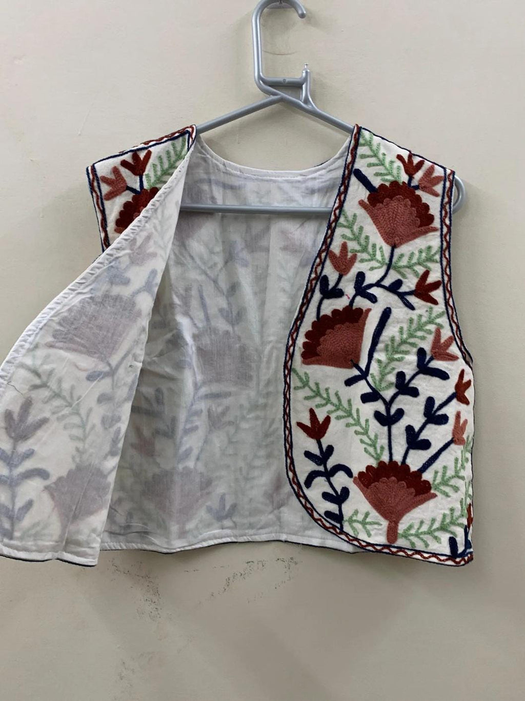 Vintage Suzani Embroidered Vest | Handmade Boho Floral Waistcoat | Uzbek Suzani Jacket | Festival Layering Vest | Gift for Her