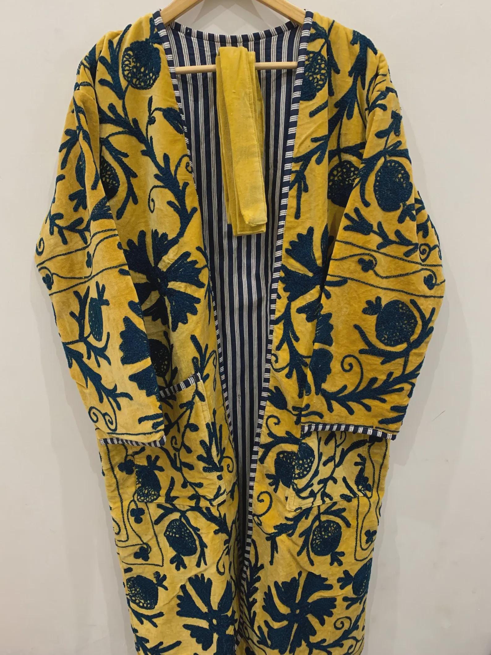 Vintage Suzani Kimono Robe Handmade Boho Coat |Colorful Embroidered Duster |Uzbek Textile Robe | Statement Layering Piece| Bohemian Clothing