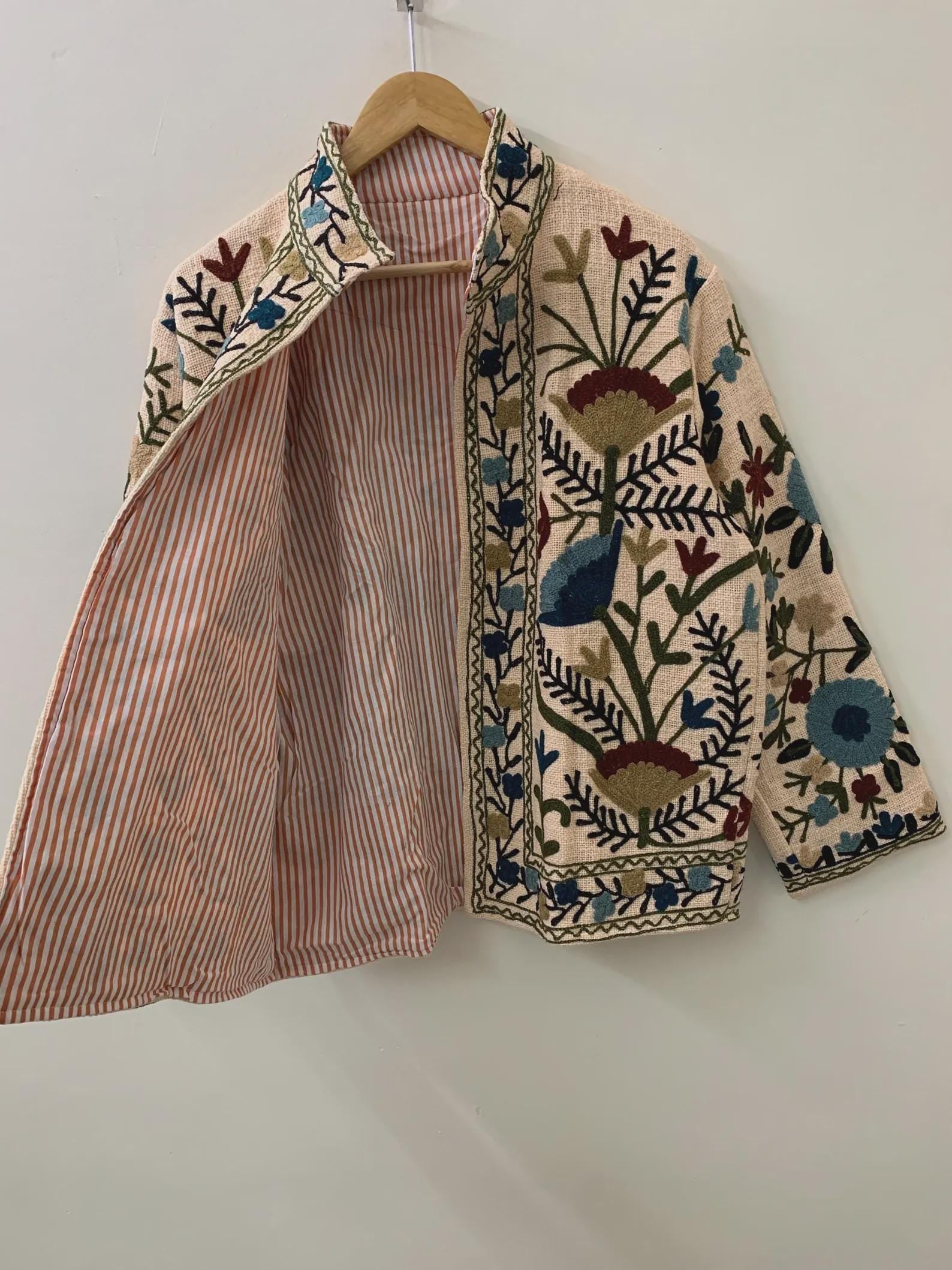 Vintage TNT Suzani Short Jacket |Vintage Embroidered Floral Coat |Ethnic Uzbek Textile |Festival Kimono Jacket |Warm Outerwear |Gift For Her