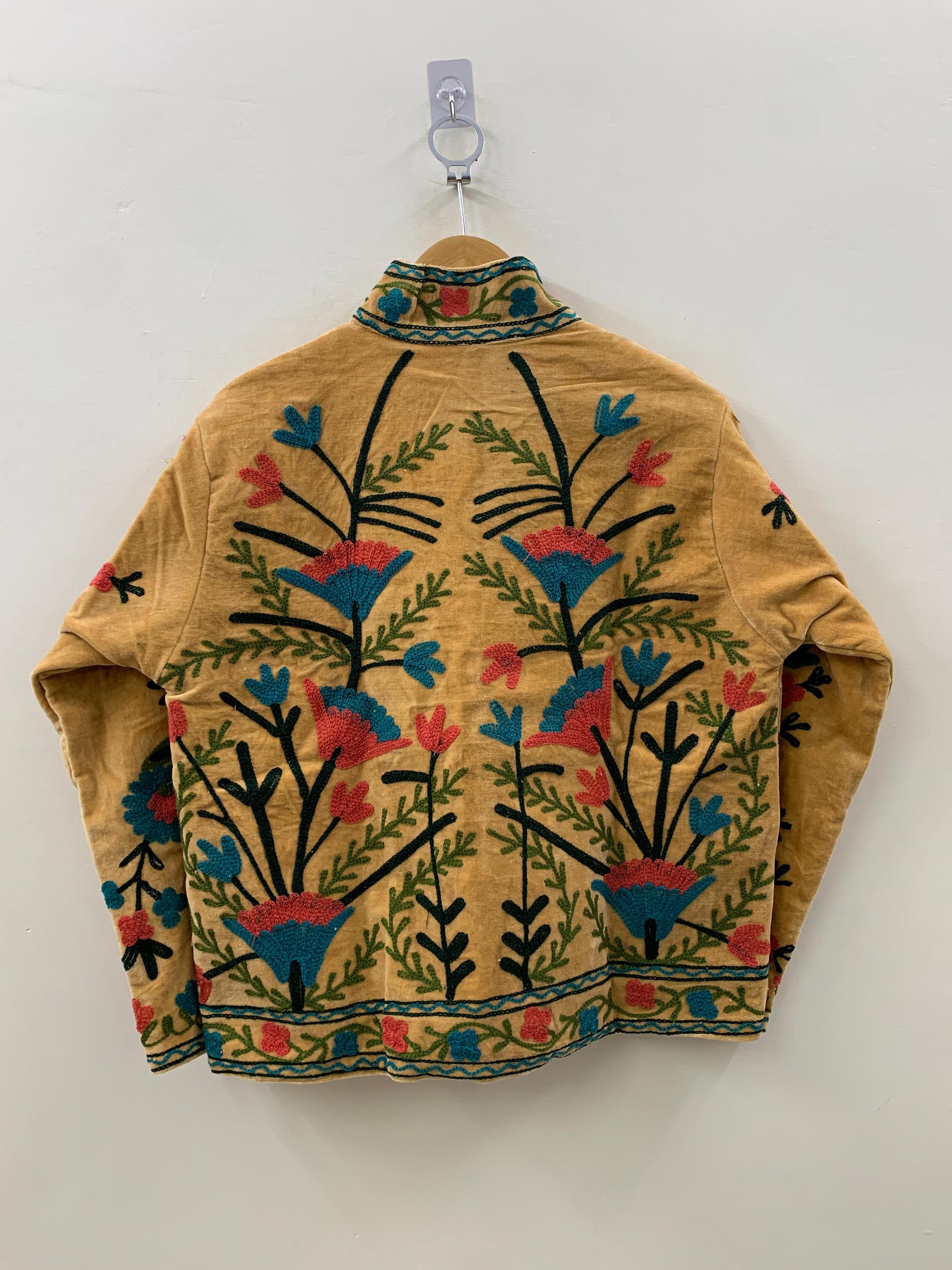 Vintage Embroidered Suzani Fabric Short Velvet Jacket | Button Winter Coat | Short Jacket | Spring Bomber Jacket | Gift For Her |Velvet Coat