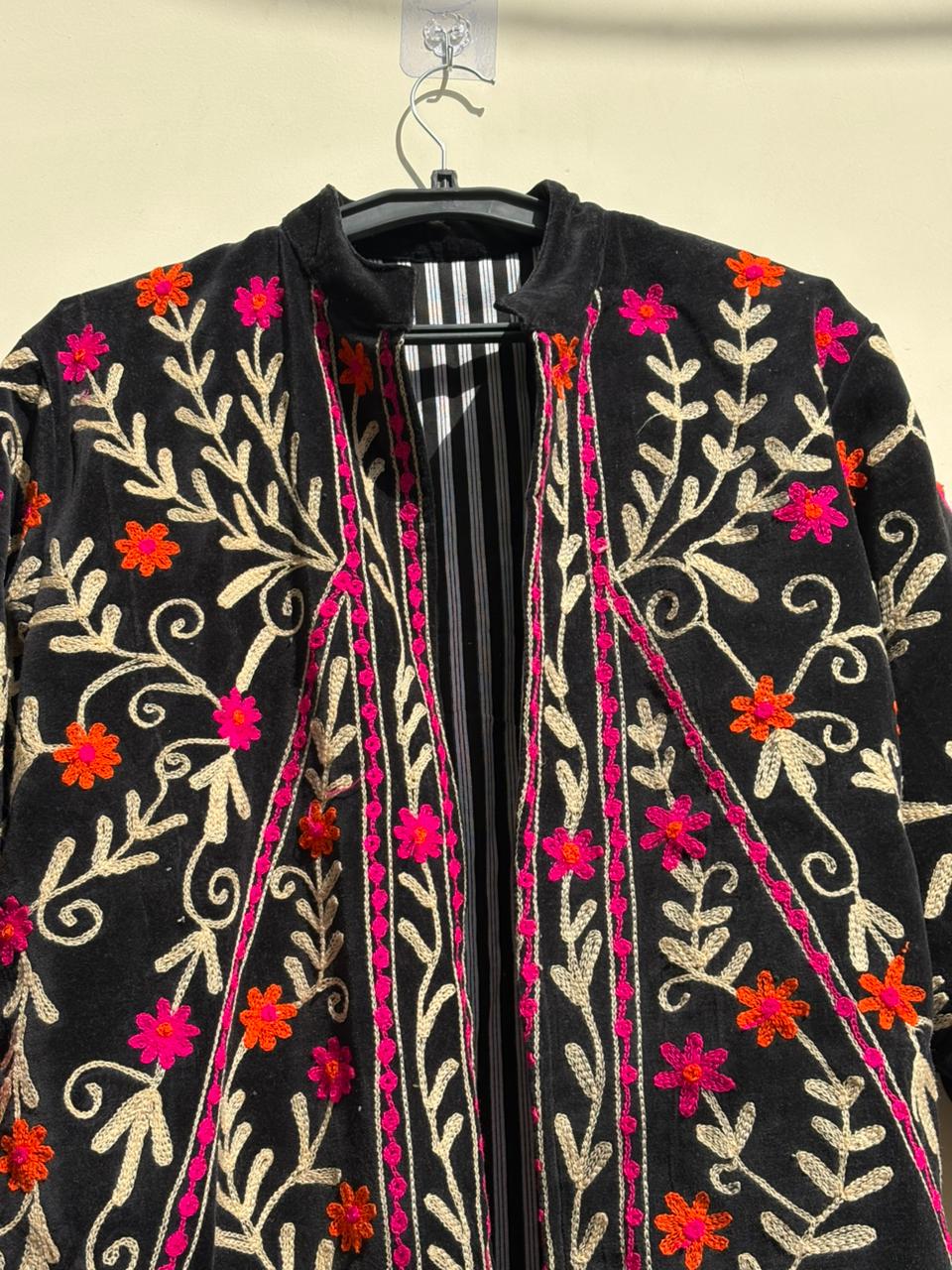Black Suzani Velvet Kimono |Unisex Bohemian Overcoat | Traditional Kimono Jacket |Hand Embroidered Kimono | Winter Warm Kimono Overcoat