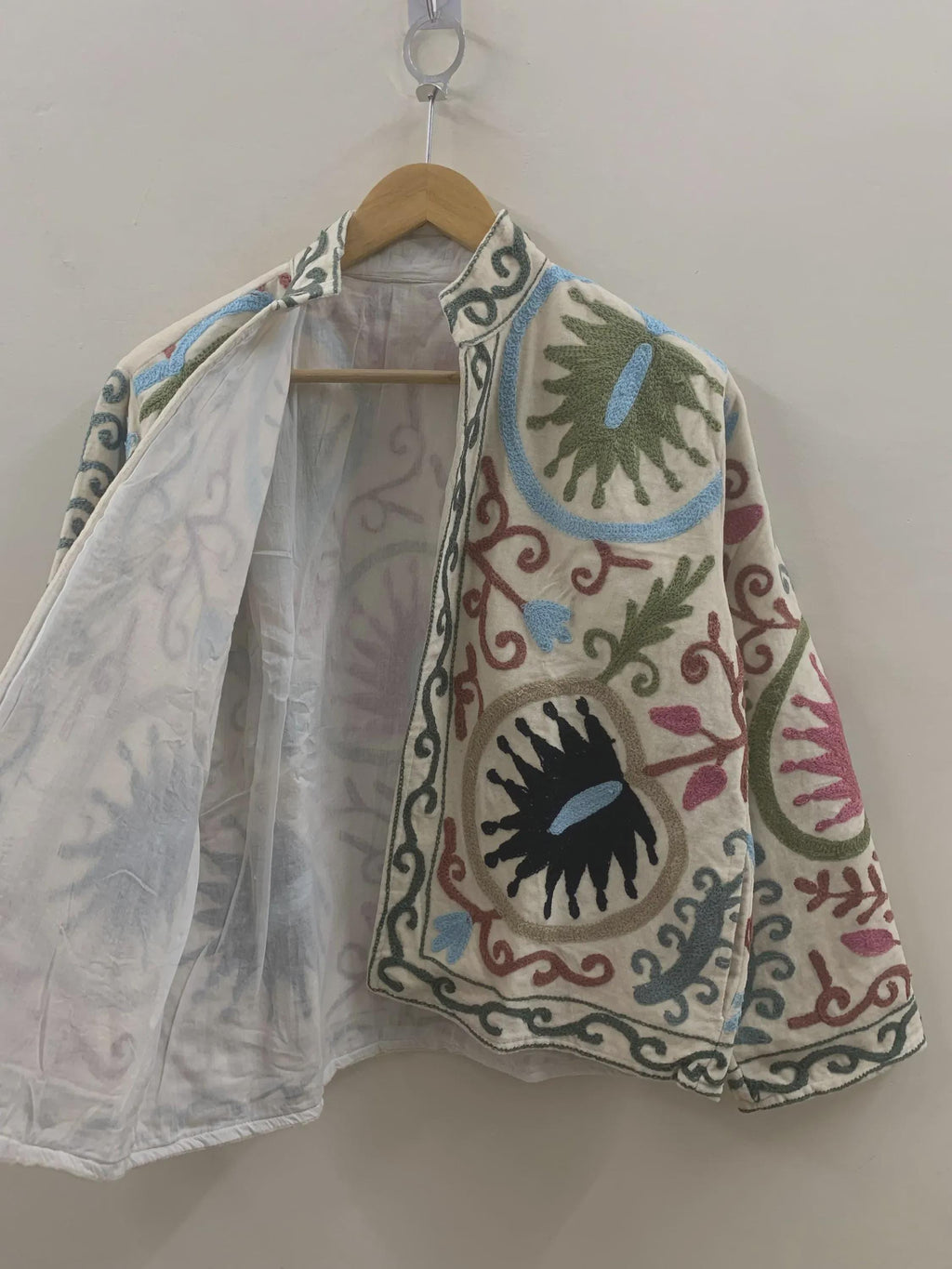 White Velvet Suzani Winter Short Jacket | Embroidered Coat | Women’s Velvet Jacket | Suzani Coat Robe | Boho Outerwear | Gift for Her