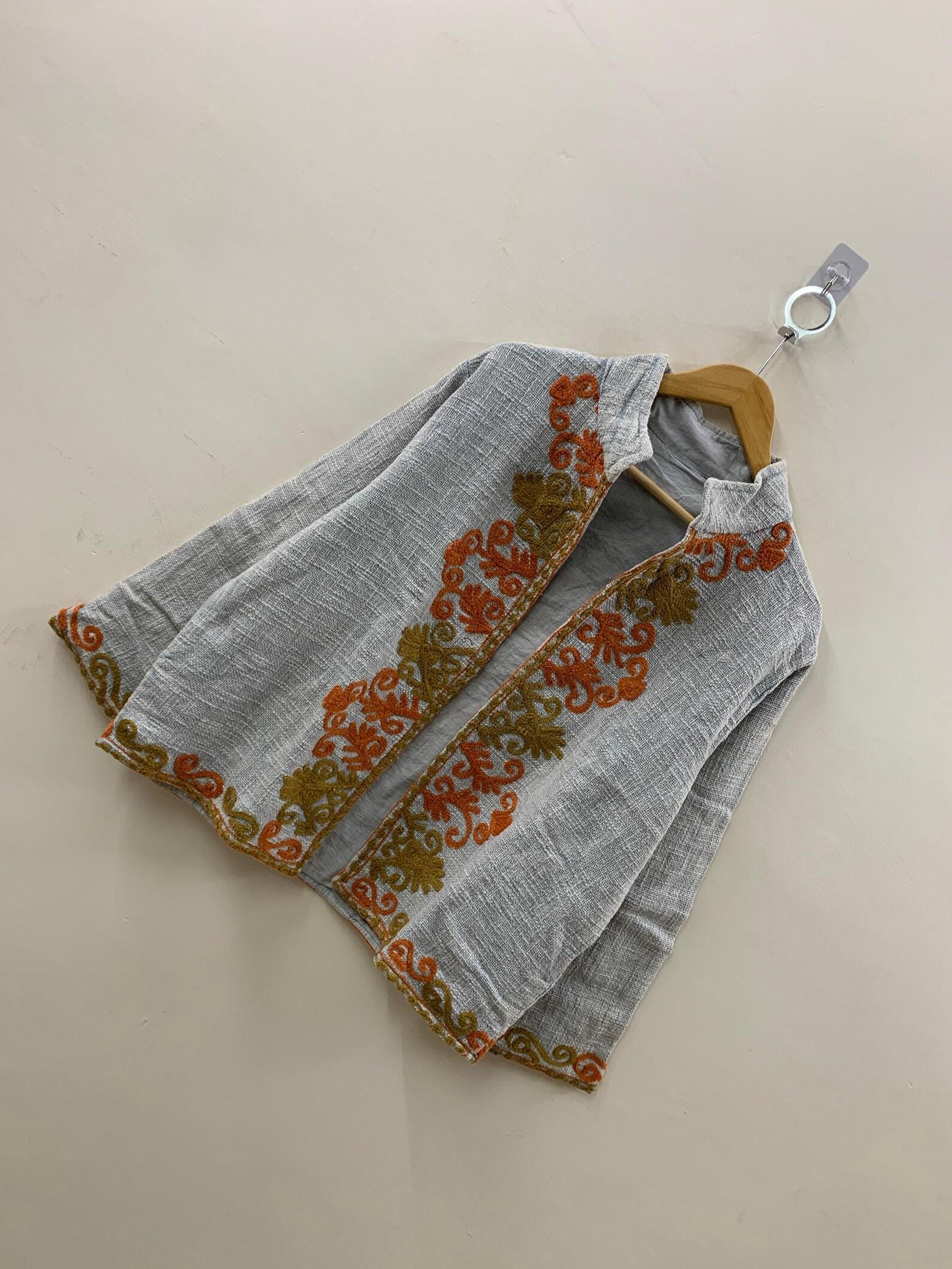 Vintage TNT Suzani Short Jacket | Embroidered Floral Coat Robe | Ethnic Uzbek Textile | Festival Kimono Jacket |Warm Outerwear |Gift For Her