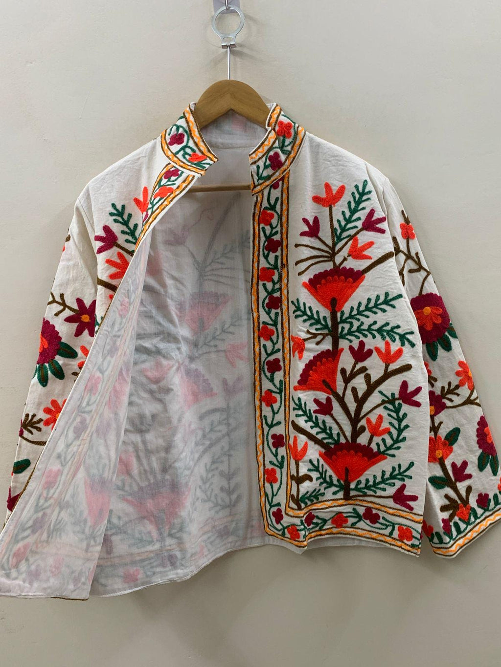 White Suzani TNT Fabric Short Boho Jacket | Long Sleeve Button Winter Coat | Short Jacket | Spring Bomber Jacket | Gift For Her | TNT Coat