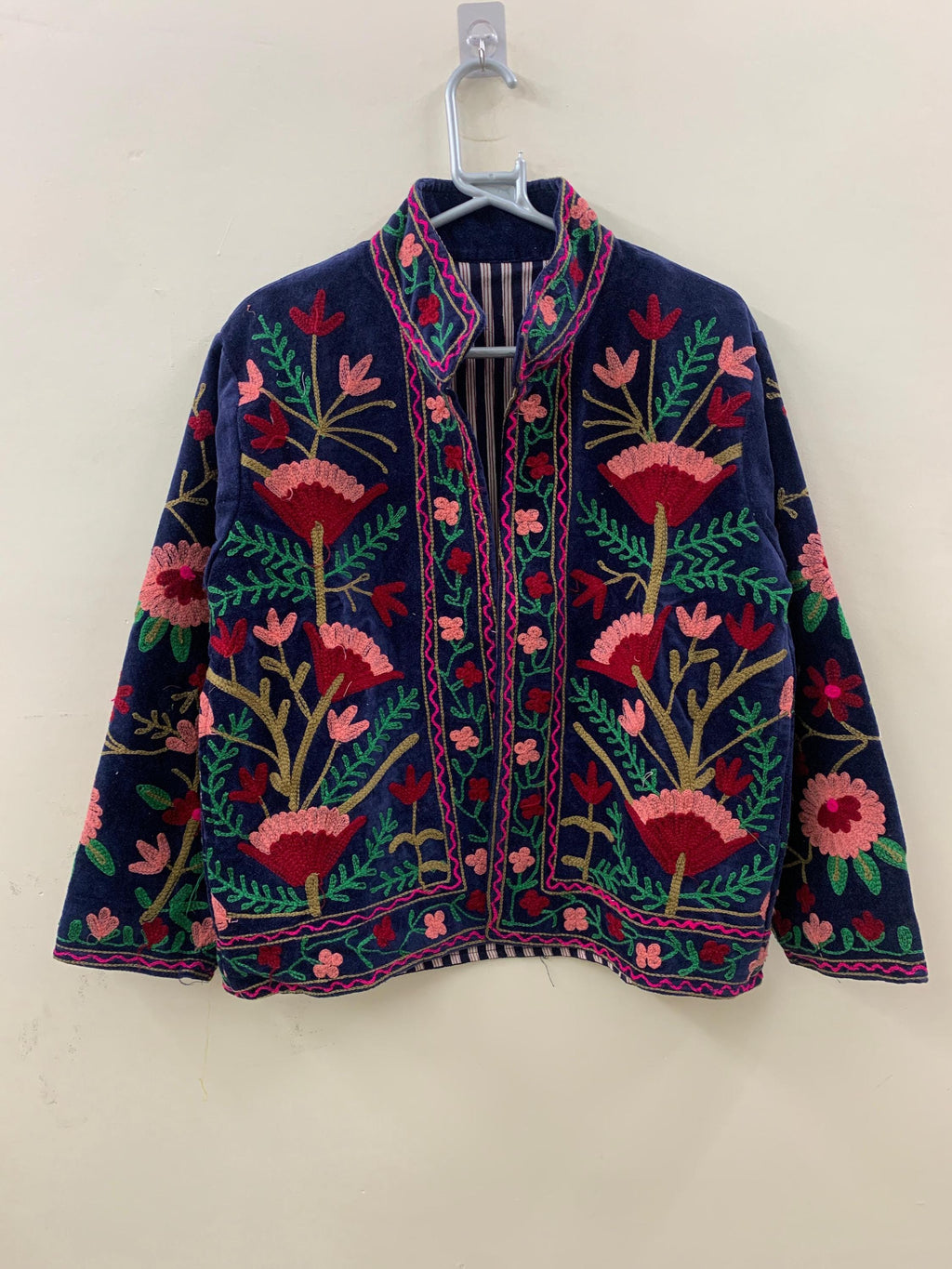 Velvet Suzani Short Embroidered Jacket, Uzbek Handmade Short Suzani Coat, Duster Outerwear, Bohemian Blazer -Gift For Her | Bomber Boho Coat