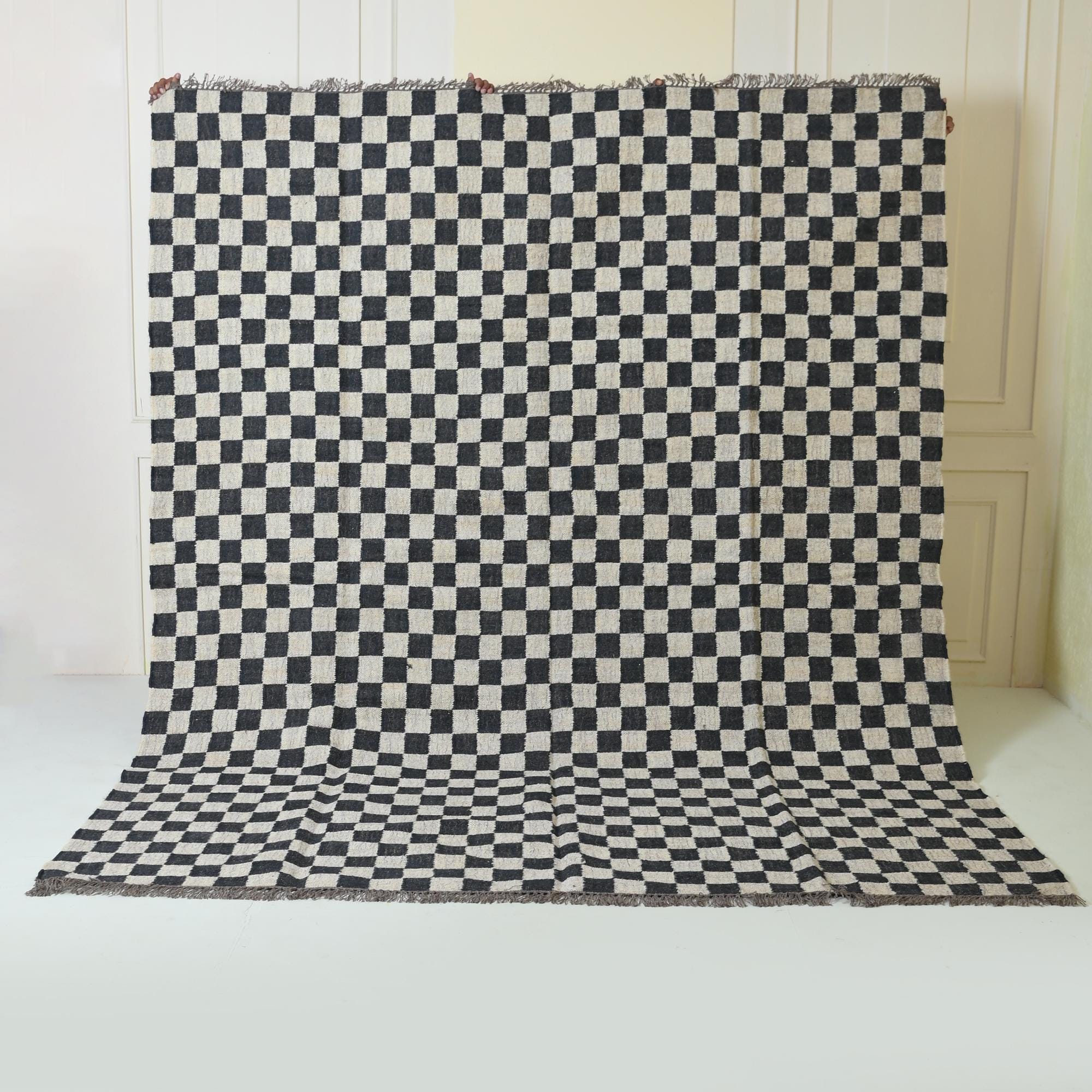 Jute Killim Checkered Rug, Wool Jute Area Rug For Living Room Decor, Kitchen Rug, Bedroom Rug, Black Checkered Rug, Custom Size Jute Rug