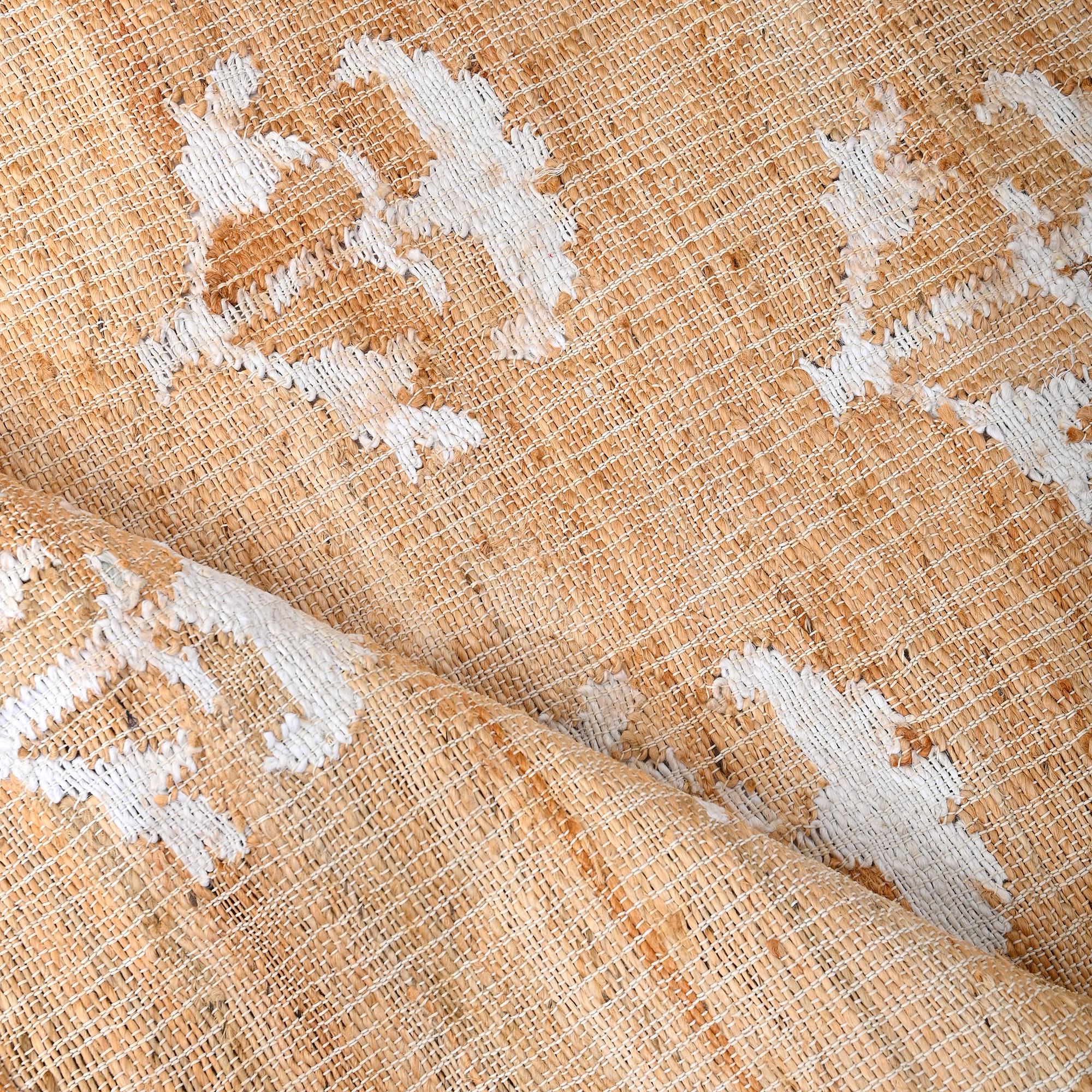Handmade Flower Jute Rug - Boho Natural Area Rug with White Flower Pattern - Handwoven High Quality Jute Rug, Flatweave Rug, Bedroom Rug