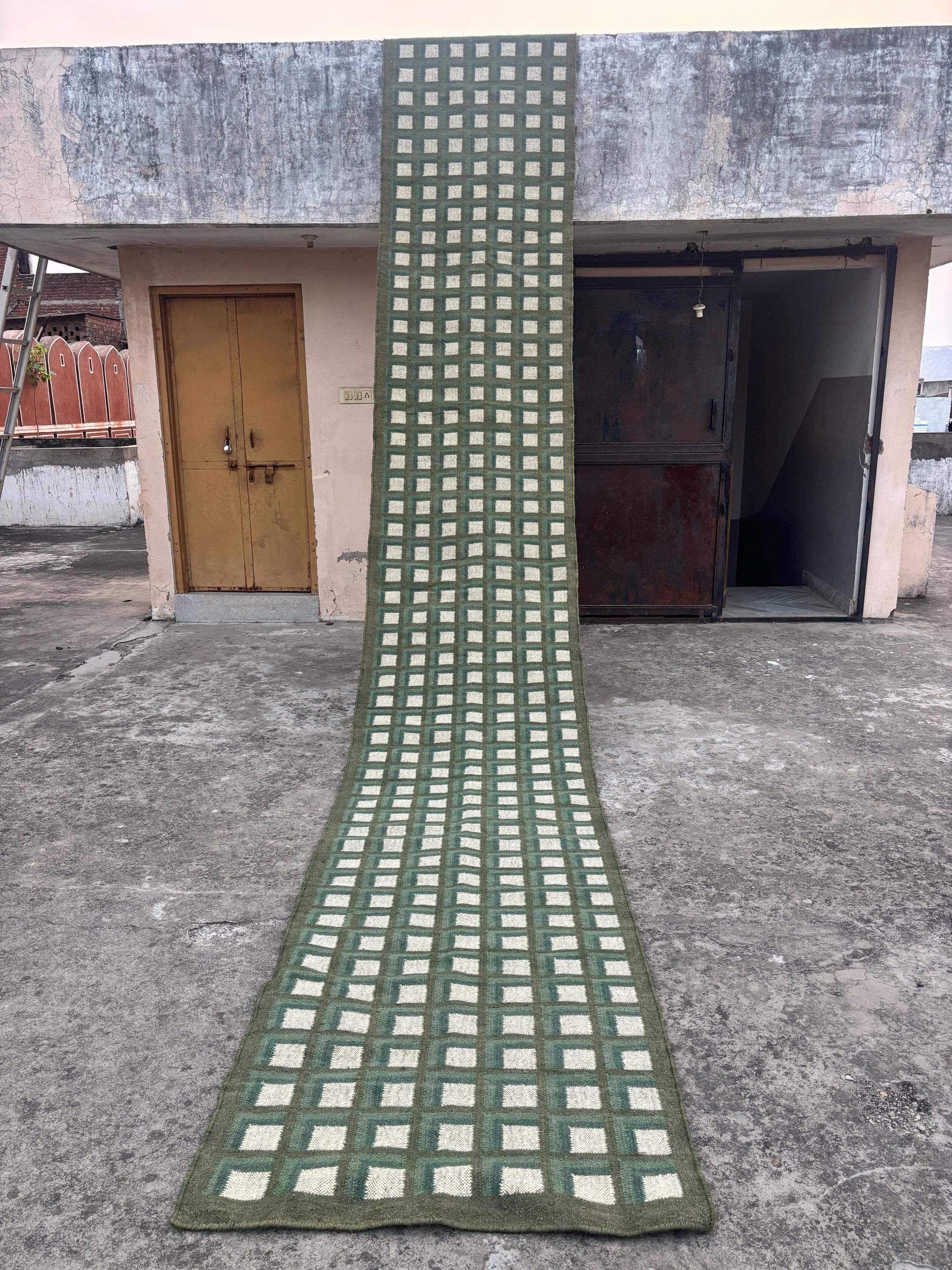 Checkered Kilim Rug , Home Decor Wool Jute Area Rug, Checkered Runner Large Size, Kitchen Rug, Living Room Rug, Outdoor Rug, Kitchen Rug