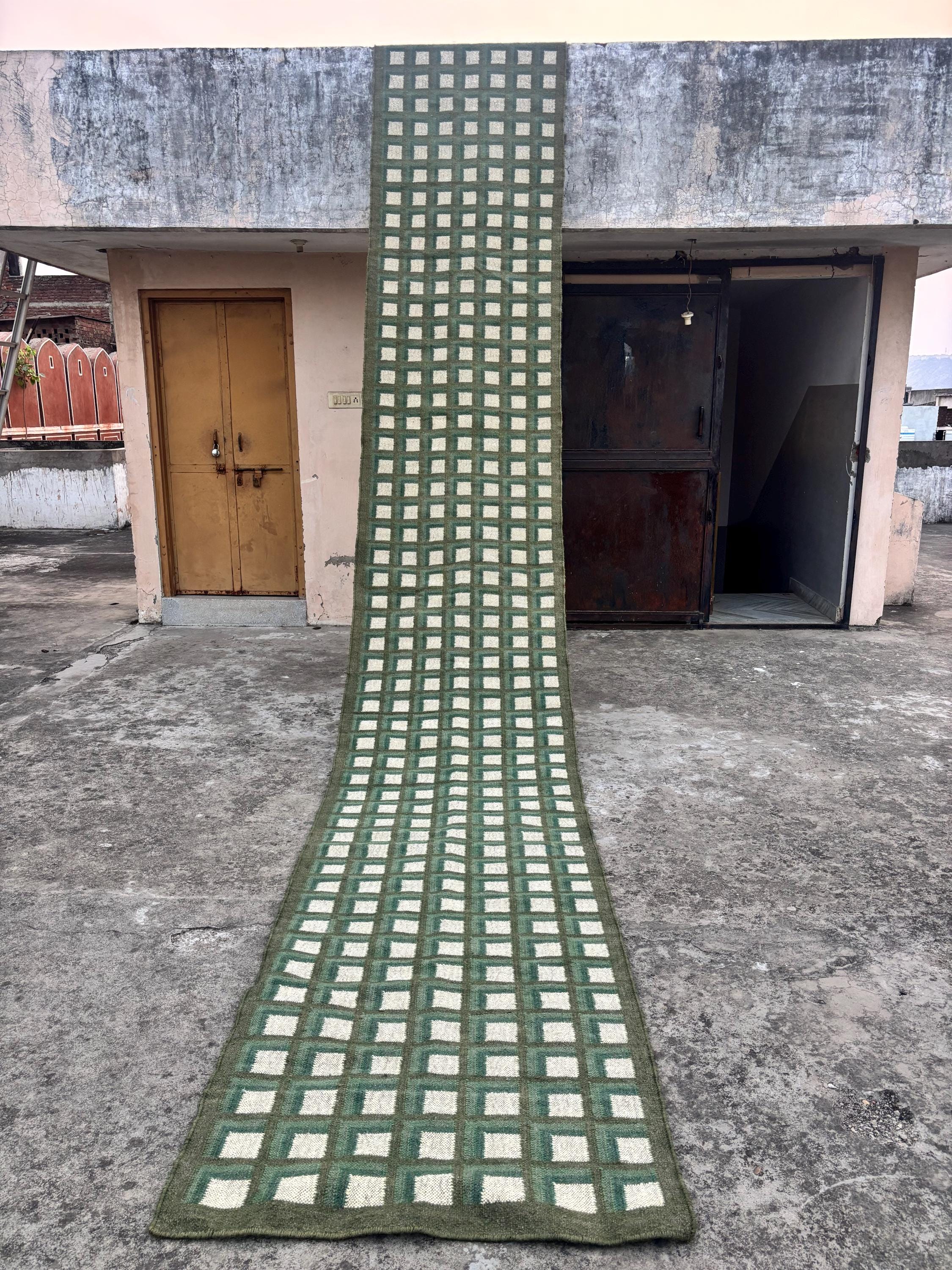 Checkered Kilim Rug , Home Decor Wool Jute Area Rug, Checkered Runner Large Size, Kitchen Rug, Living Room Rug, Outdoor Rug, Kitchen Rug