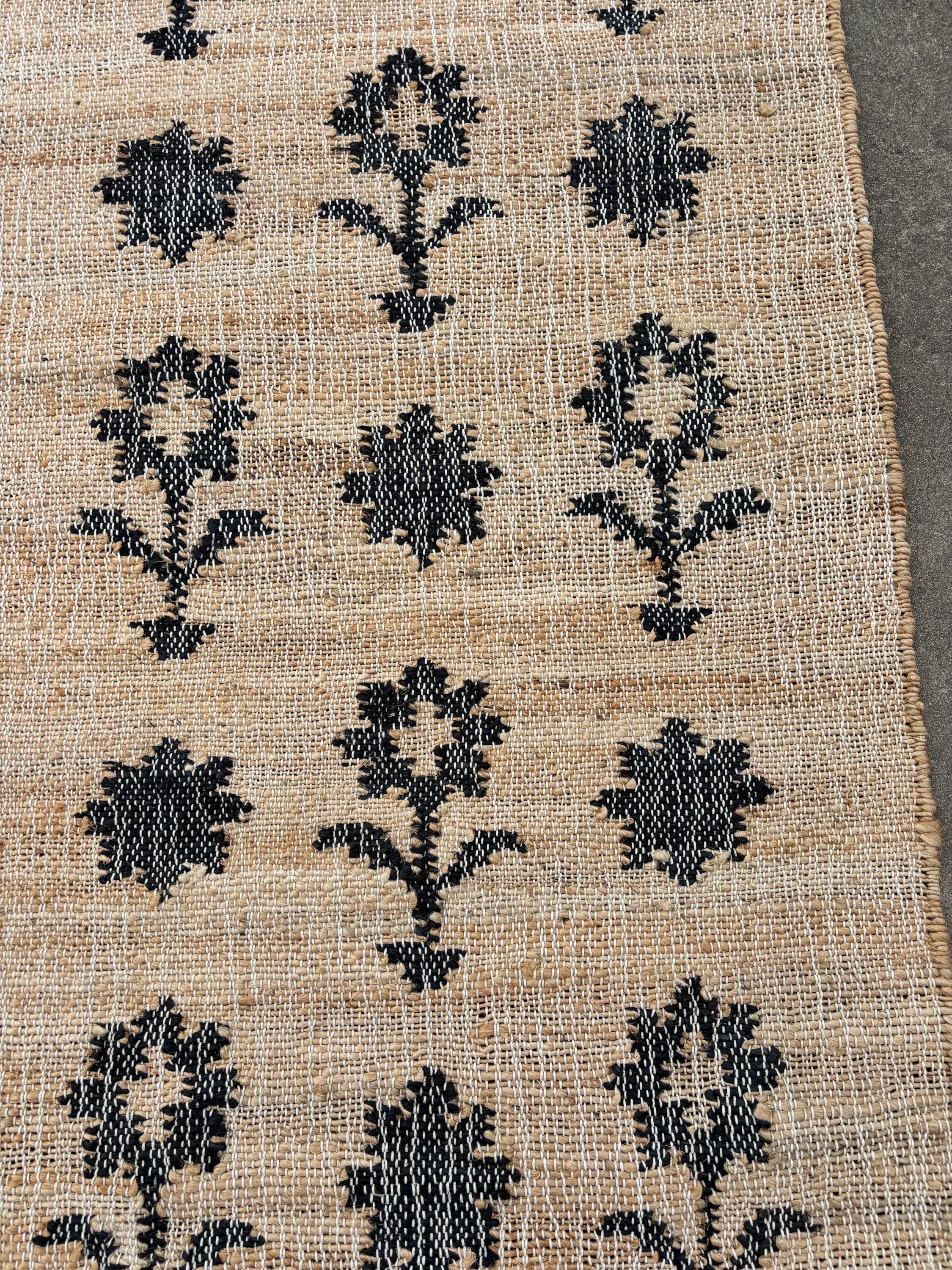 Handmade Natural Black flower Hemp Jute Rug, Stair-Runner Bohemian Hemp Jute Runner, Eco Friendly Runner, Stair Cotton Jute Runner
