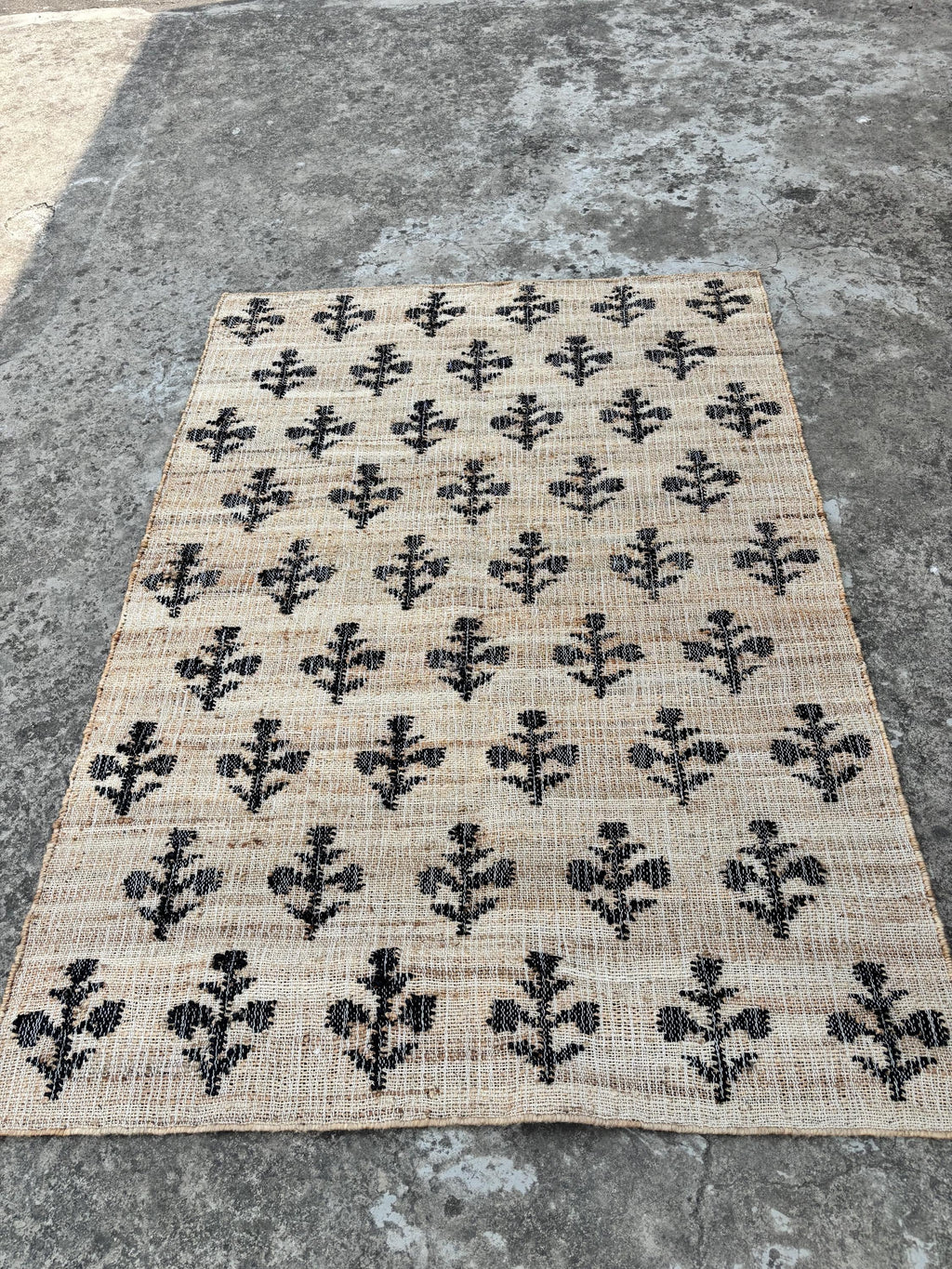 Handwoven Cotton & Jute Rug – Black, Beige Multicolor Boho Dhurrie, Handmade Cotton Jute Rug, Eco-Friendly Handmade Rug