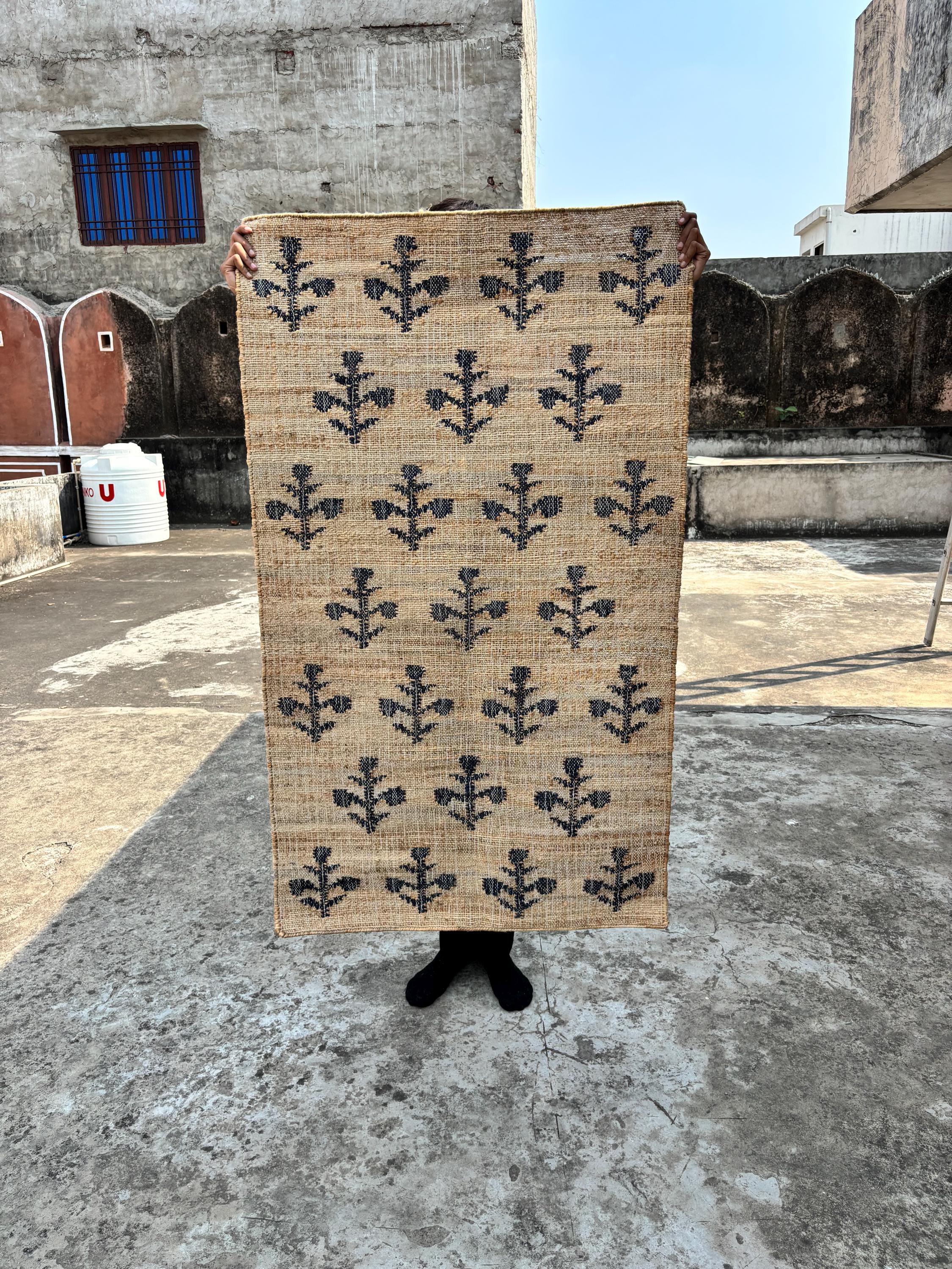 Black Flower Patten Begie Jute rug, Cottan Jute Rug, Handmade Cottan Jute Rug, Indian Traditional Geometric Custom Jute Rug