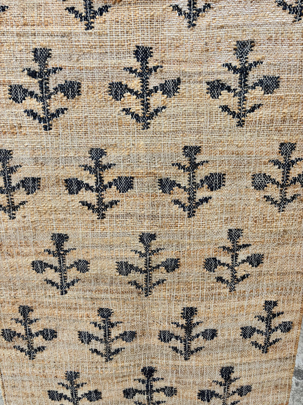 Black Flower Patten Begie Jute rug, Cottan Jute Rug, Handmade Cottan Jute Rug, Indian Traditional Geometric Custom Jute Rug