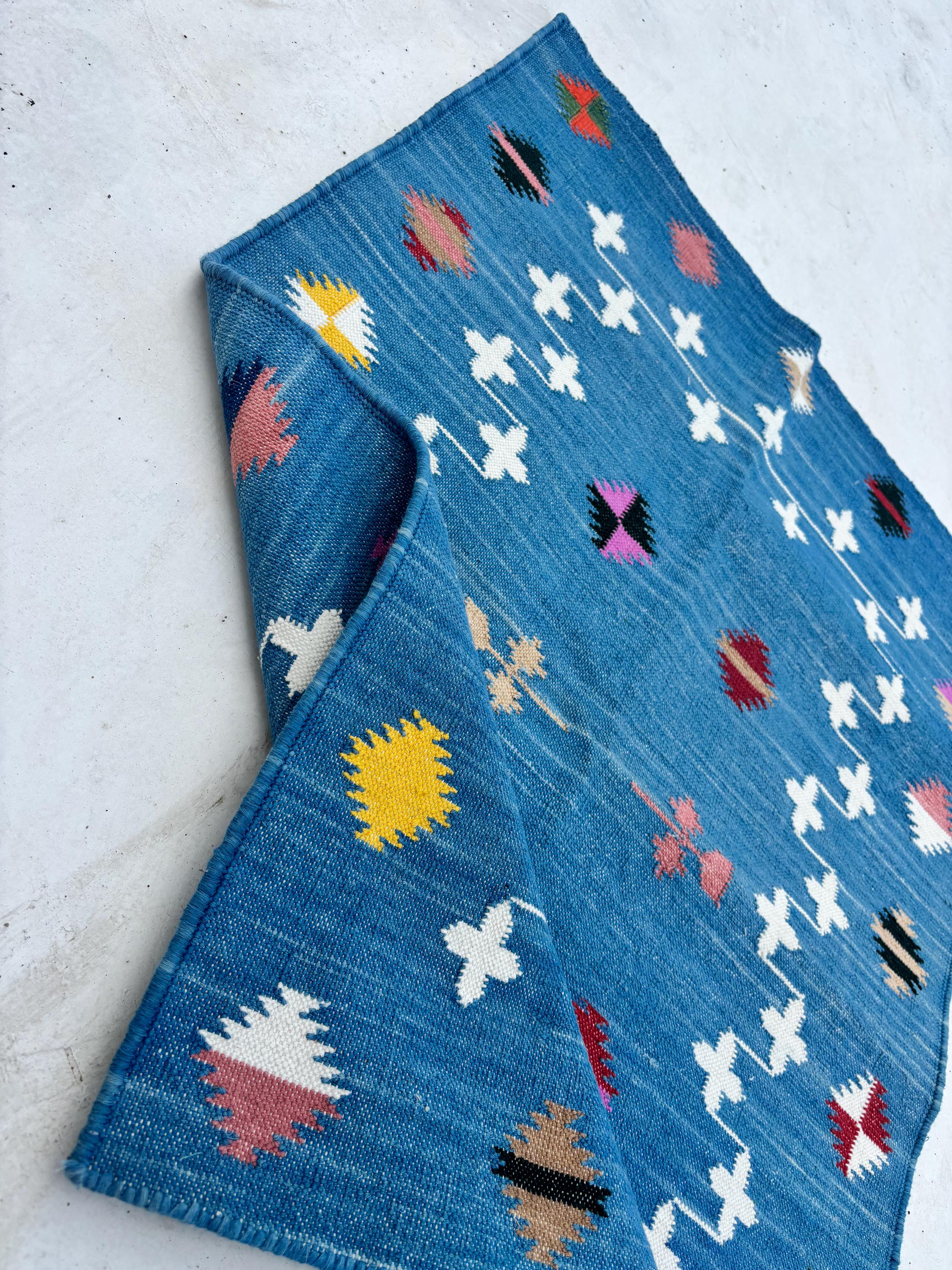 Blue and White Shooting Star Handmade Cotton Area Flat Weave Rug, Hallway Floor Rug, Cotton Rug, Cotton Blue Color Rug.