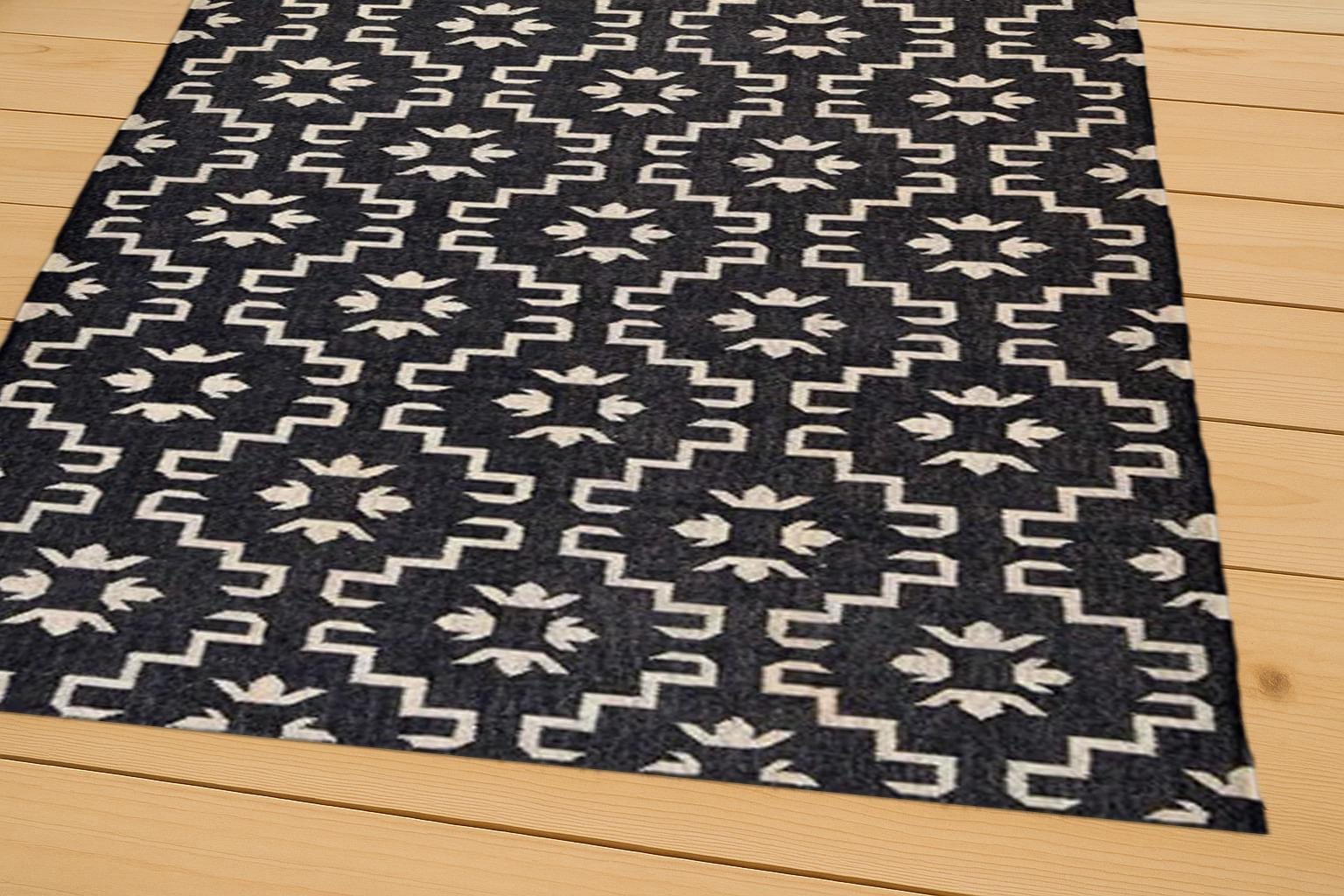 Handcrafted Wool Kilim Rug | Geometric Shape Custom Durrie Rug |  Handmade Flatweave Rug for Living Room | Home Decor Carpet | Kilim Rug