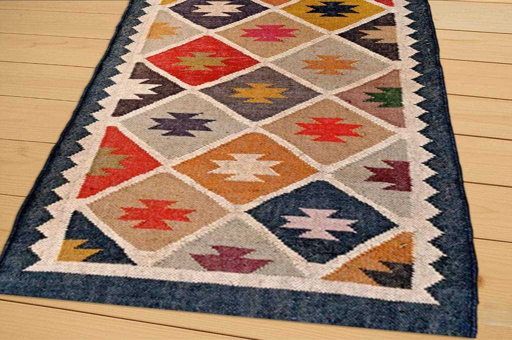 Vintage-Inspired Jute Kilim Rug | Handcrafted Tribal Design Rug for Bohemian or Rustic Home Decor | Floor Kilim Rug for Bedroom | Kilim Rug
