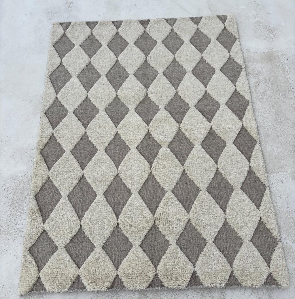 Custom Beni Ourain Moroccan Rug Diamond Pattern Handmade Berber Wool Luxury Living Room Carpet High Quality Beni Ourain Carpet