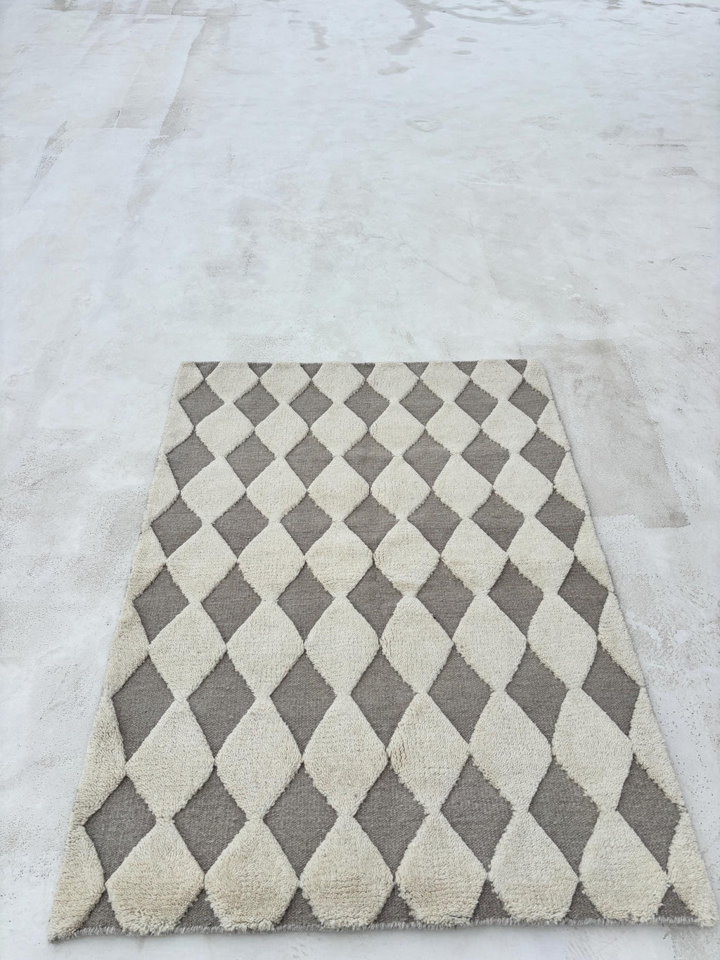 Custom Beni Ourain Moroccan Rug Diamond Pattern Handmade Berber Wool Luxury Living Room Carpet High Quality Beni Ourain Carpet