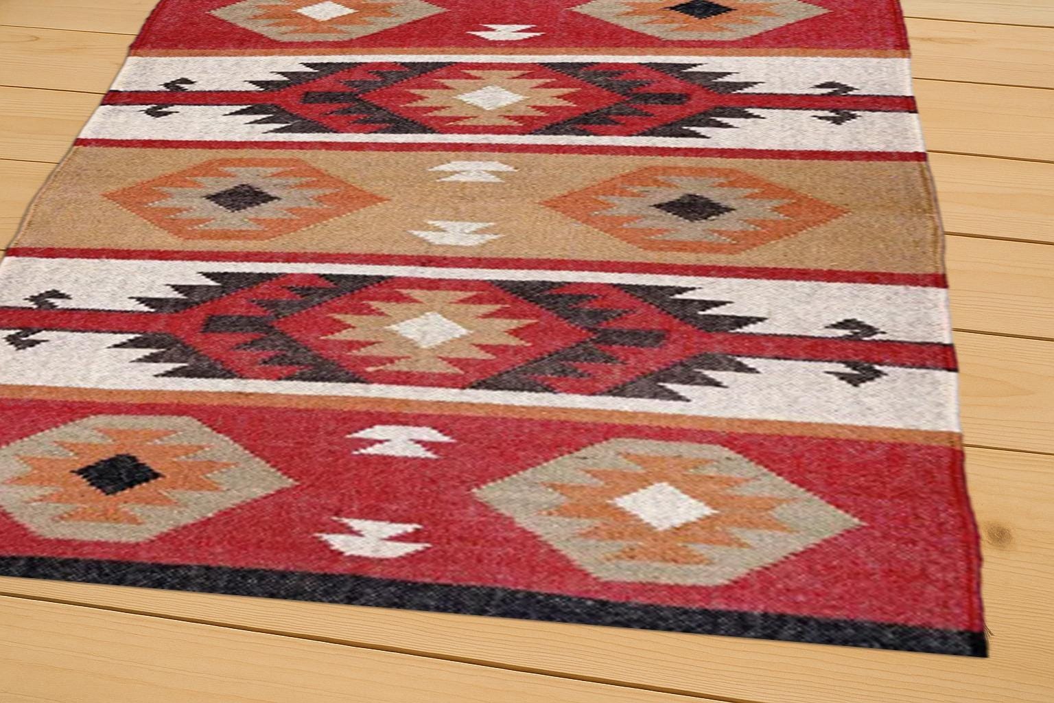 Vintage-Style Jute Kilim Rug – Tribal Geometric Woven Decor
