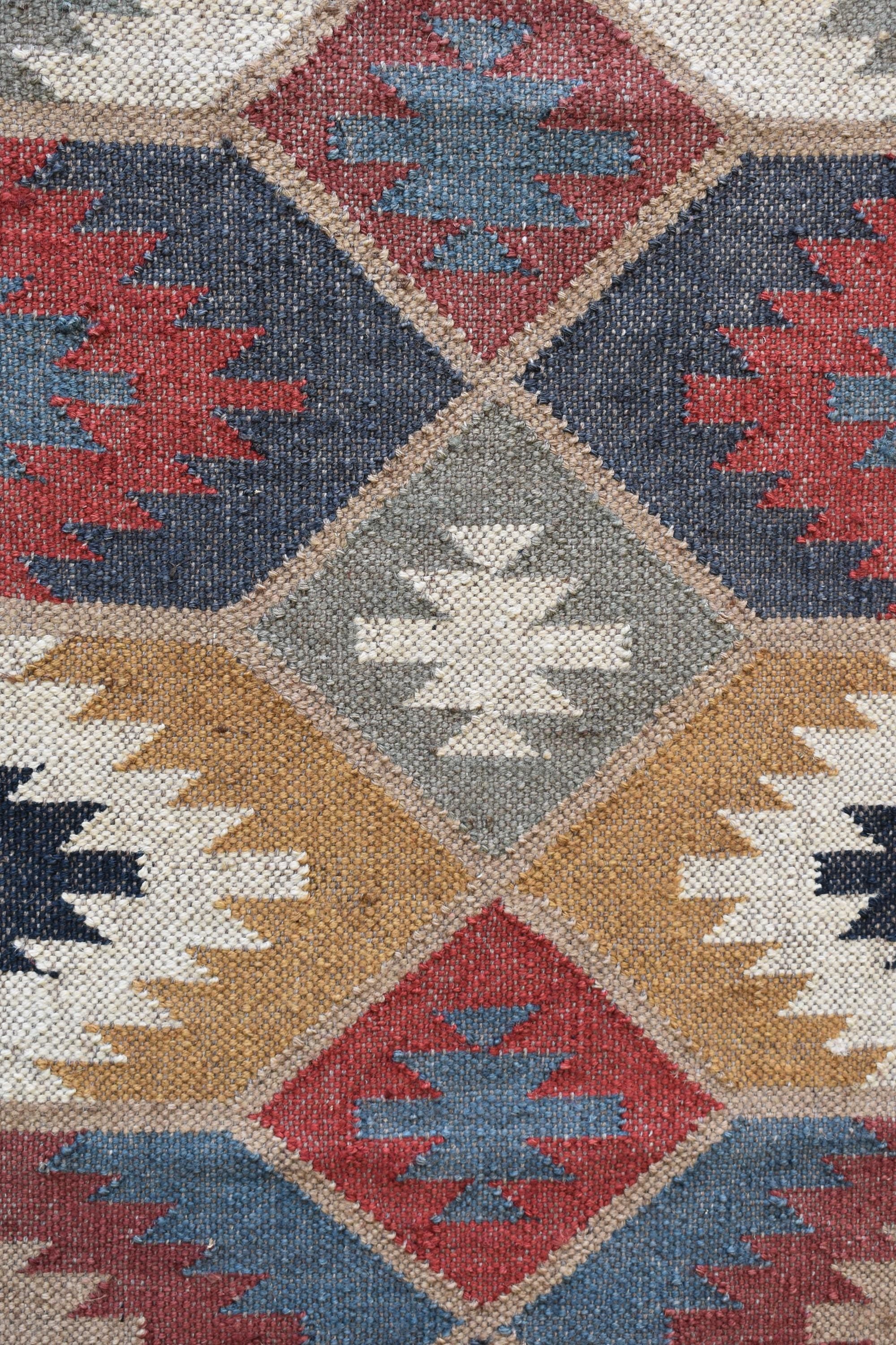 Kilim Runner Handwoven Navajo Kilim Rug Handmade Kilim Dhurrie Rug Motifs, Oriental |  Traditional Indian Geometric Kilim Runner Custom Rug