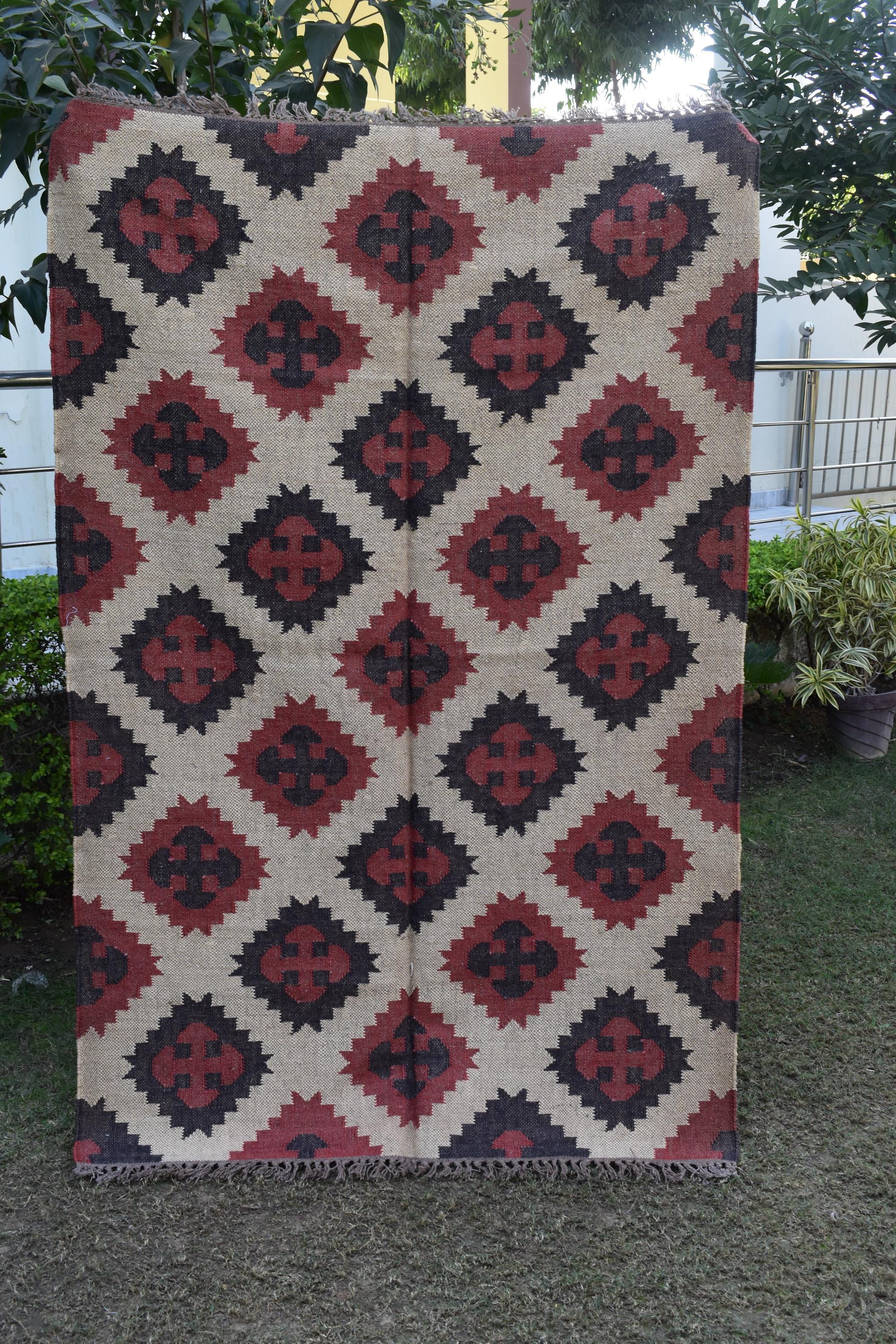 Handwoven Wool Jute Kilim Rug | Tribal Diamond Medallion Pattern | Boho Vintage Area Rug for Living Room & Bedroom Reversible Flat Weave Rug