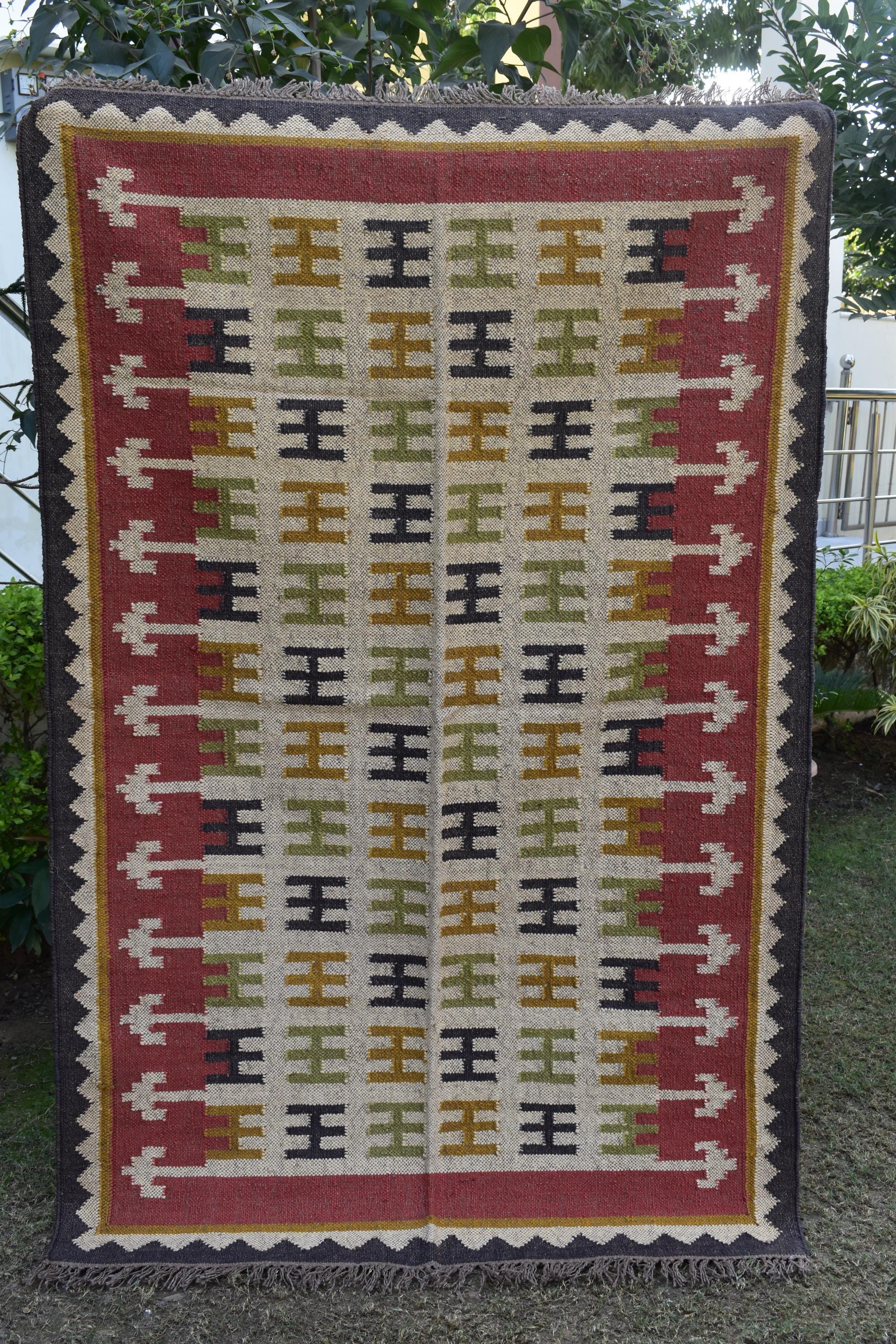 Minimalist Bohemian Kilim Rug Handmade Wool Jute Tribal Flat Weave Reversible Room Decor Rug Southwestern Tribal Rug