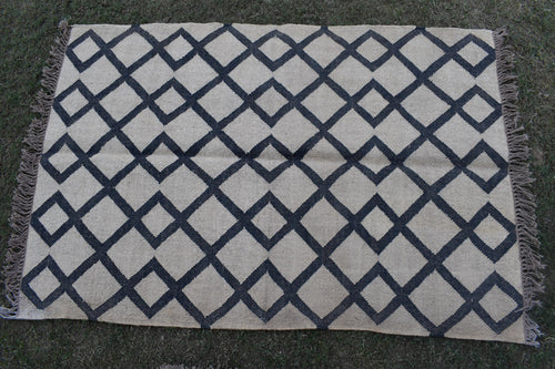Authentic Handwoven Kilim Rug Wool Jute Tribal Diamond Pattern Bohemian Vintage Reversible Carpet Navajo Rug Weave Runner