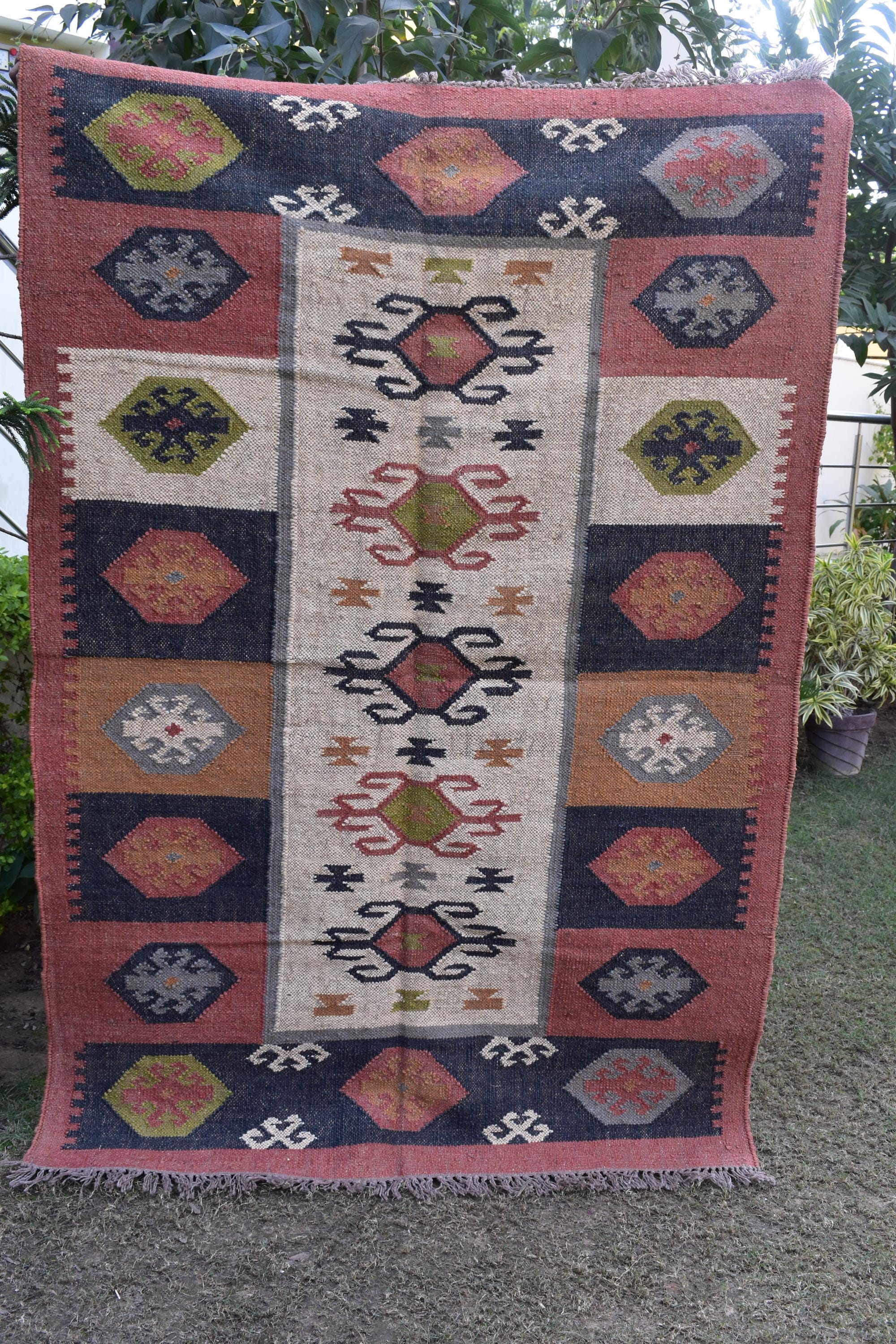 Handwoven Wool Jute Kilim Rug | Tribal Geometric Medallion Design | Boho Vintage Area Rug for Living Room & Bedroom