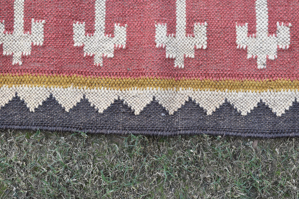 Minimalist Bohemian Kilim Rug Handmade Wool Jute Tribal Flat Weave Reversible Room Decor Rug Southwestern Tribal Rug
